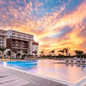 Embassy By Hilton Aruba Resort