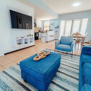 Comfortable House In Tierra Del Sol & Golf Holiday home
