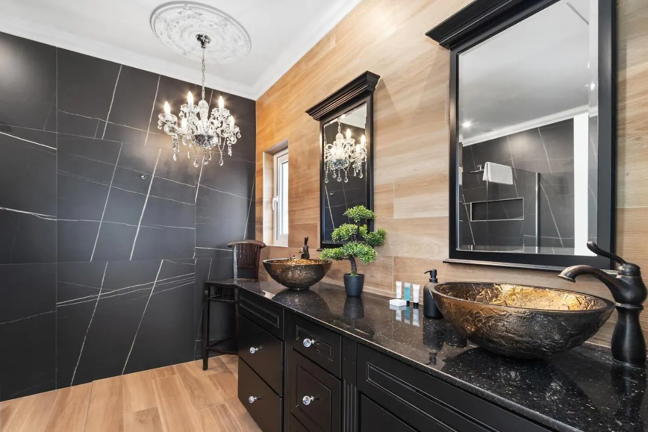 Opal 118 Villa Palm Beach