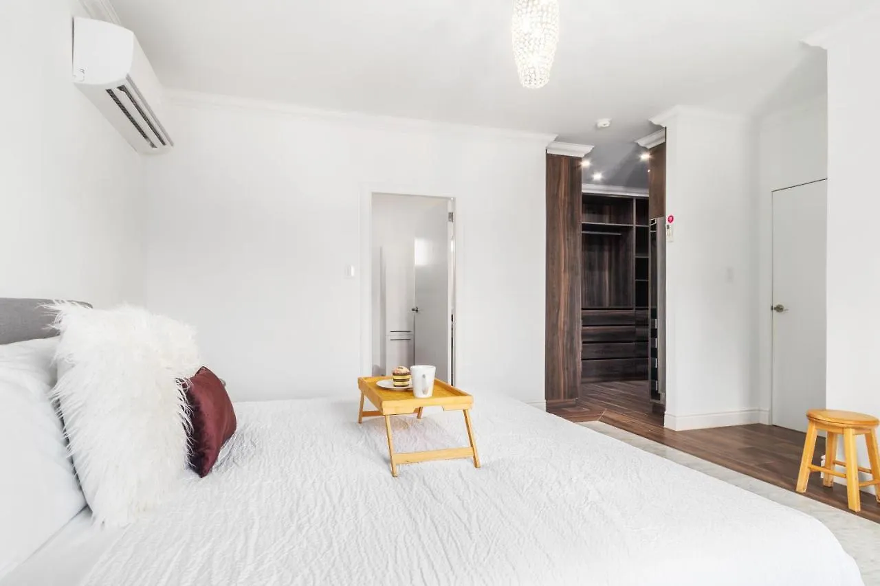 Opal 118 Villa Palm Beach Holiday home