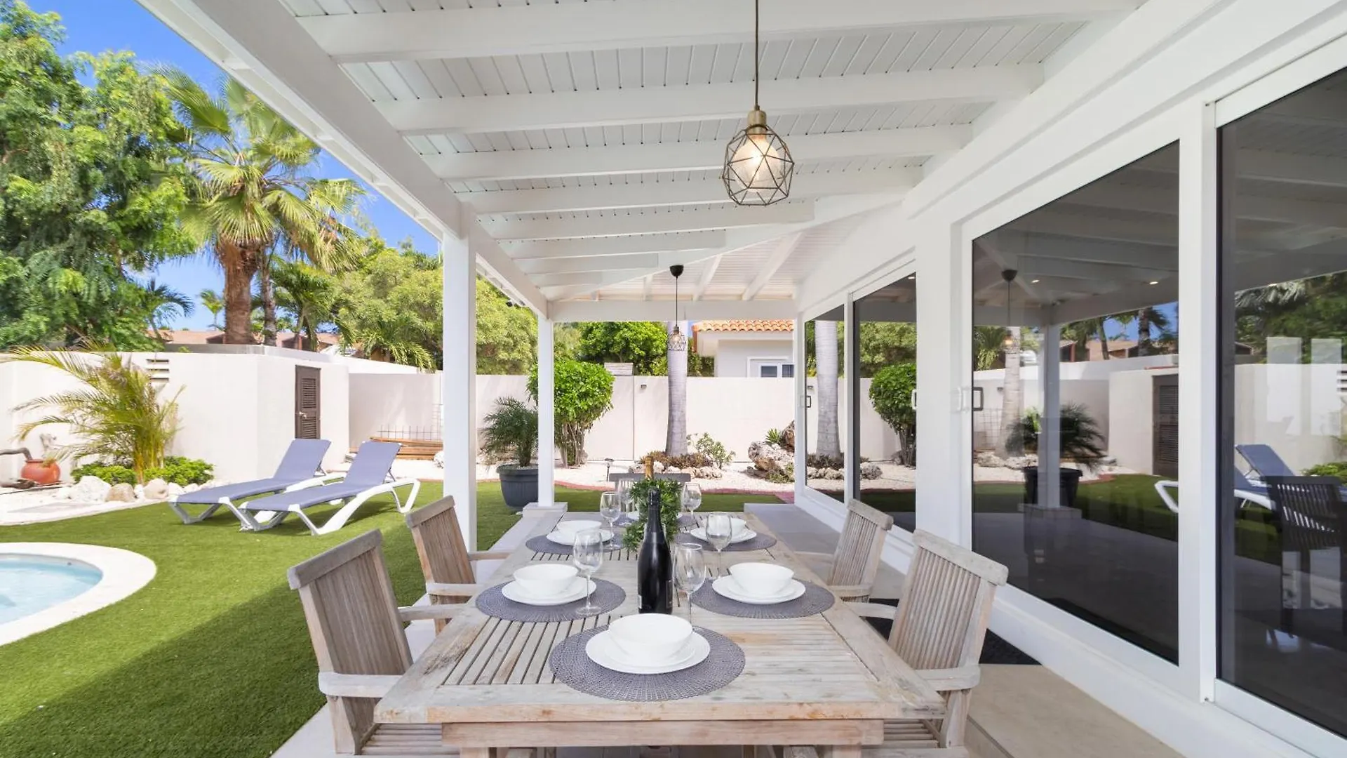 Opal 118 Villa Palm Beach